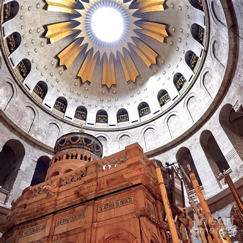 Jerusalem Tomb of Christ Photograph by Munir Alawi - Fine Art America