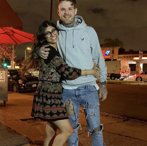 Why did Mia Khalifa and her husband break up? | The US Sun