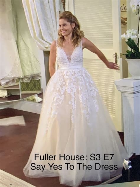 Love this dress | Wedding dresses, Wedding dress styles, Wedding