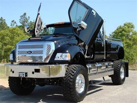 Tricked Out Semi Trucks | pimped out ford truck Photos from Xavier ...