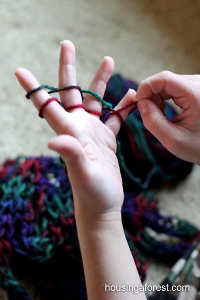 Finger Knitting | Housing a Forest