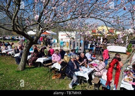 People at a wine festival, Neustadt / Weinstrasse Stock Photo - Alamy