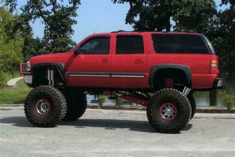 2002 CHEVROLET SUBURBAN CUSTOM SUV