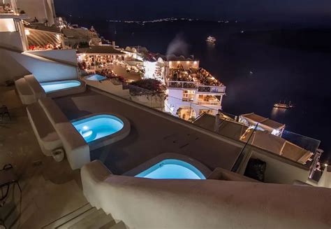 On the Cliff Hotel Santorini - Eirmos Digital Creative Agency | Web Design & Digital Marketing