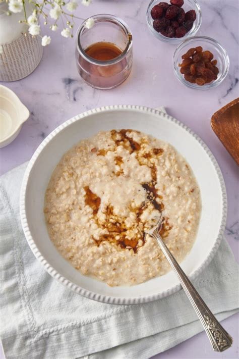 McDonald's Oatmeal Recipe (Copycat Fruit and Maple Oatmeal)