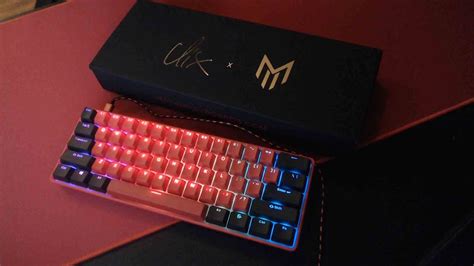 Clix 60% Matrix Keyboard and Mousepad Unboxing!!! - YouTube