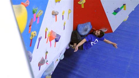 5 Advanced Bouldering Techniques for Indoor Climbing - Howcast