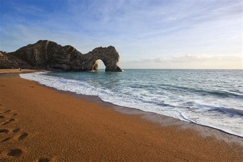 Durdle Door | Natural limestone arch on the Jurassic Coast n… | Flickr