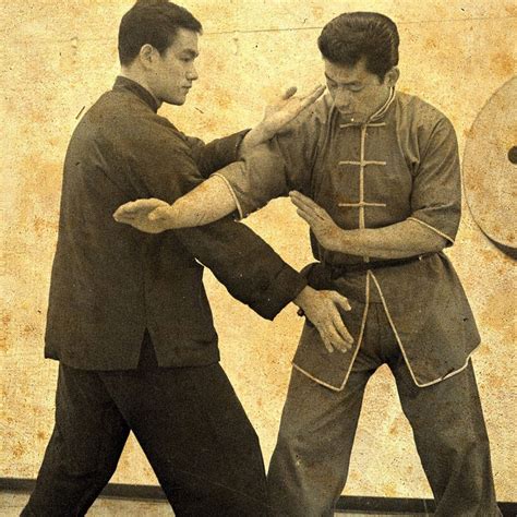 Bruce Lee Wing Chun Chi Sau | kung fu | Bruce lee martial arts, Wing ...