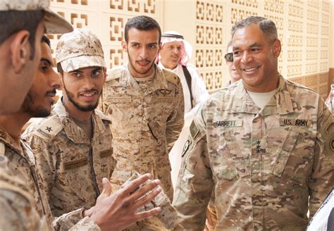 ARCENT Commander tours Royal Saudi Land Forces Infantry and Artillery Institutes | Article | The ...