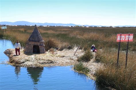 The Floating Islands Where the Uros Live on Lake Titicaca - A City A Month