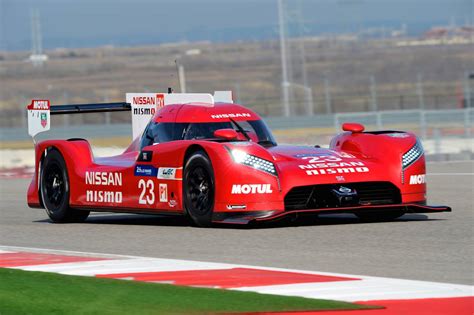 2015 Nissan GT-R LM Nismo racer revealed | PerformanceDrive