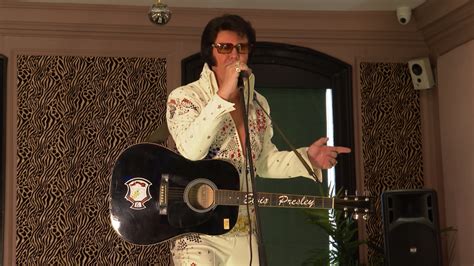 Elvis impersonator preparing for Ultimate Elvis Tribute Artist Contest ...