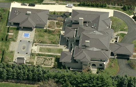 Inside Look: LeBron James' 30,000 Sq. Ft., $9.2 Million Mansion in ...