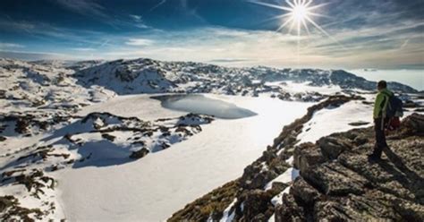 Imagens De Neve Na Serra Da Estrela / Abrange os concelhos de seia, manteigas, guarda, gouveia ...