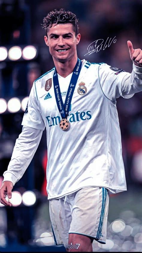 Cristiano Ronaldo Wallpaper | WhatsPaper