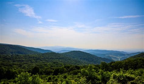 The Best Mountains in Virginia: Virginia is for (Mountain) Lovers