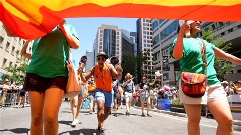 Thousands celebrate in Toronto at Canada's largest Pride parade | CBC News