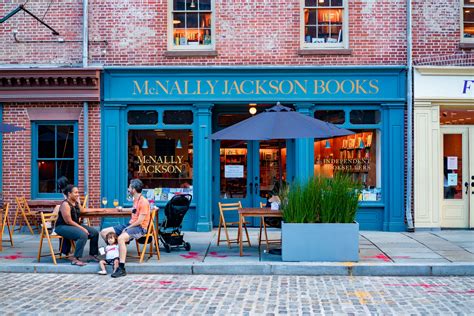 12+ CHARMING New York City Bookstores You Can't Help But Love