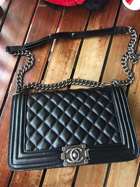 Chanel Le Boy Replica Sale/Swap, Women's Fashion, Bags & Wallets, Clutches on Carousell