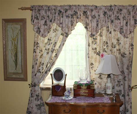 Tailored Valances For Bedroom | Window Treatments Design Ideas