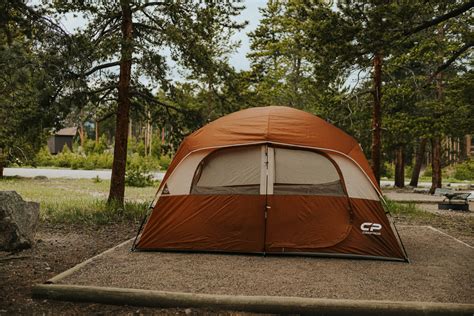 Camping Gear: Everything You Need to Stay Overnight in the Backcountry