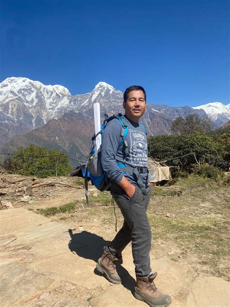 How to Hire Trekking Guide in Pokhara: For 2022, 2023 and 204