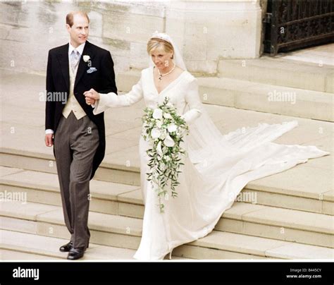 Prince Edward Royal Wedding 1999 Wedding of Sophie Rhys Jones to Stock ...