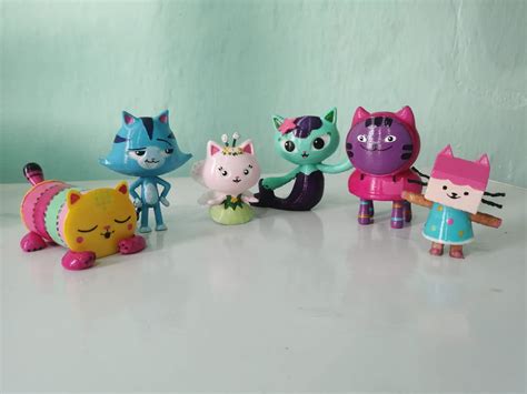 Gabby's Dollhouse Fondant Cake Toppers Cat Characters Cake