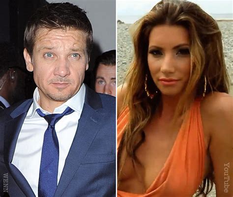 VIDEO Jeremy Renner secretly weds Sonni Pacheco