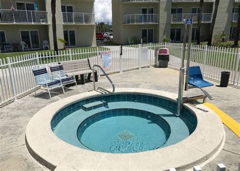 Panama City Beach Condo Rental: MOONSPINNER CONDO $30,000 REMODEL, NEW GRANITE, KITCHEN CABINETS ...