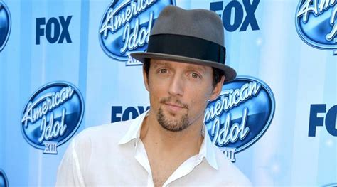 Jason Mraz marries Christina Carano | Music News - The Indian Express