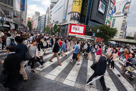 Japan's population falls for eighth straight year but number of foreign residents rises | The ...