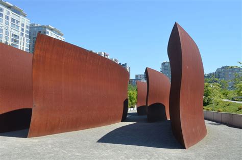 10 BEST Things to See at Olympic Sculpture Park - CityBOP