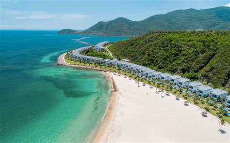 Best 15 Luxury Hotels in Nha Trang, Vietnam | 5 Star Accommodations