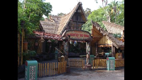 Enchanted Tiki Room - Disneyland - YouTube