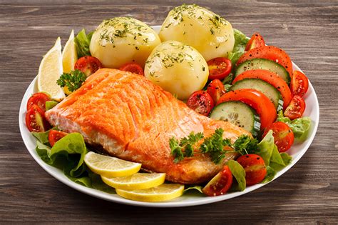 Pictures Food Potato Lemons Fish - Food Plate Salmon Vegetables