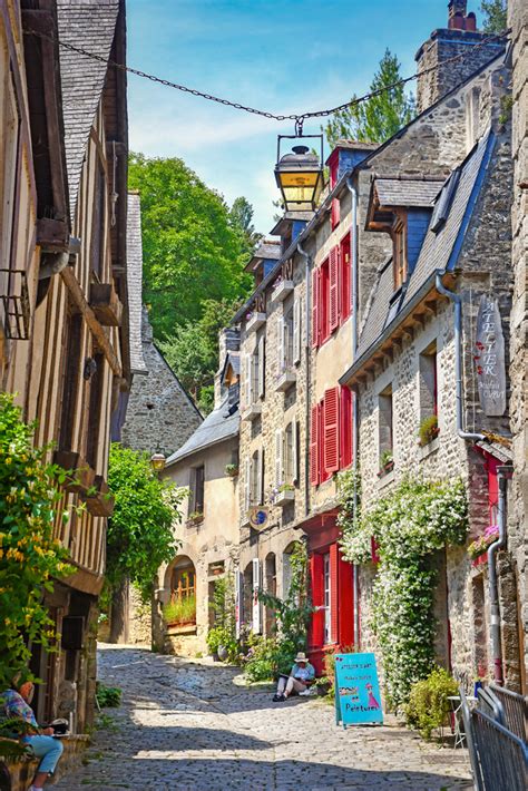 Explore Dinan in 10 Remarkable Landmarks - French Moments