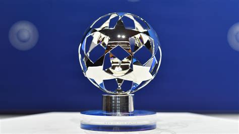 Official UEFA Champions League Man of the Match award introduced | UEFA ...