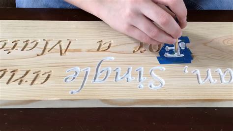 Luna sagrado Monótono engraving letters in wood with dremel Relativo sorpresa altavoz