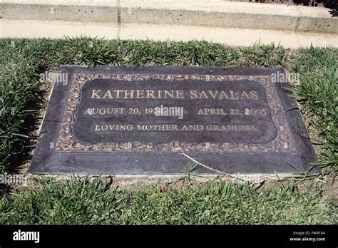 Celebrity Graves in Los Angeles - Forest Lawn Memorial Park Hollywood Stock Photo: 101634628 - Alamy