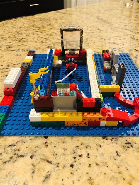 Lego hockey rink | Lego hockey, Toy car, Noel 2020