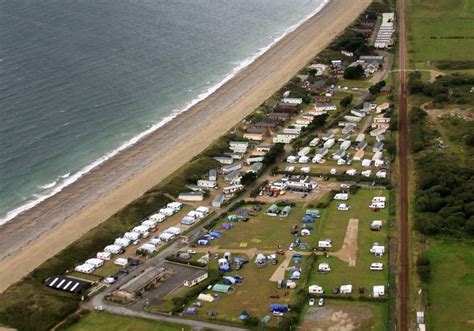 30 Great Caravan Parks on or Very Near to a Beach - UK | Caravan park, Uk beaches, Best places ...