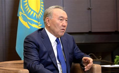 Language Lessons: Kazakhstan Still Torn Between Tongues · Global Voices