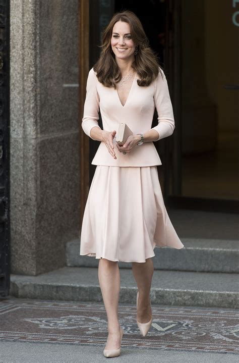 Kate Middleton Fashion: Photos of Outfits and Style Evolution | Time