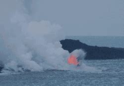 Volcano Crater Splashing Lava GIF | GIFDB.com