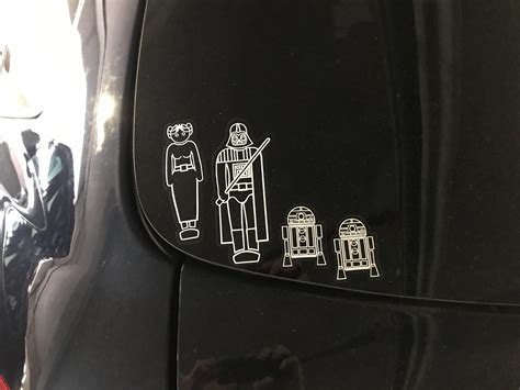 To put cute family Star Wars stickers on a car : r/therewasanattempt