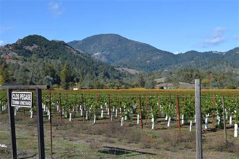 1200px-Mount_Saint_Helena_viewed_from_Napa_Valley | Farmstead Restaurant