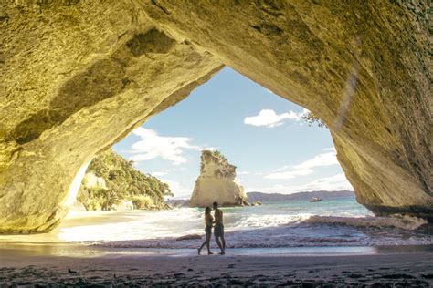 The Stunning Walk to Cathedral Cove, New Zealand - Guide to Visiting