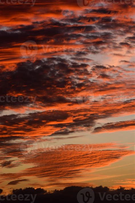 Colourful sunset sky 21519375 Stock Photo at Vecteezy